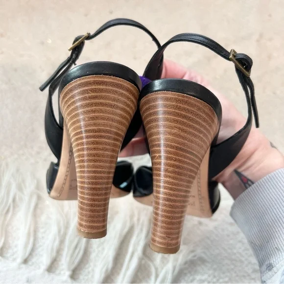 Trendy Black Leather Heels by Truex - Picture 5 of 7